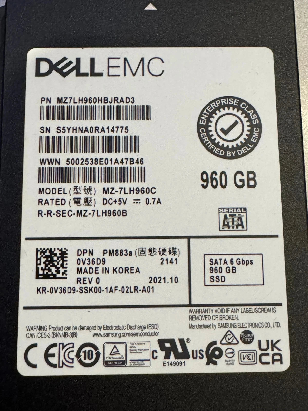 Dell 960GB SATA SSD – 6Gbps | 2.5" Enterprise SSD | Hot-Swap